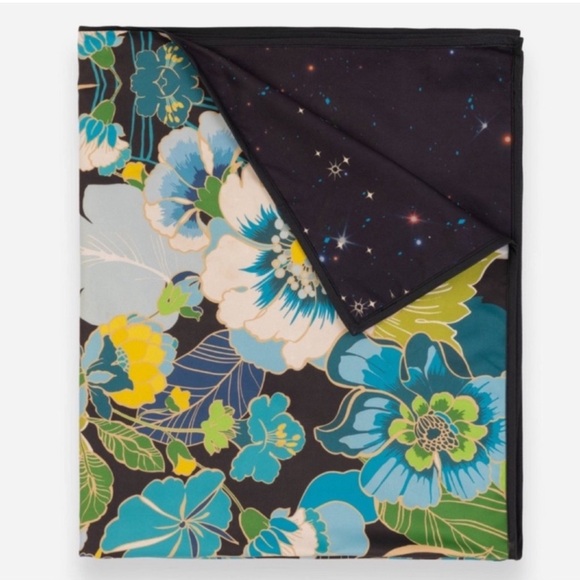 Johnny Was Supernova Beach Towel With Carry Bag Floral Print and Starry Night - Picture 1 of 8